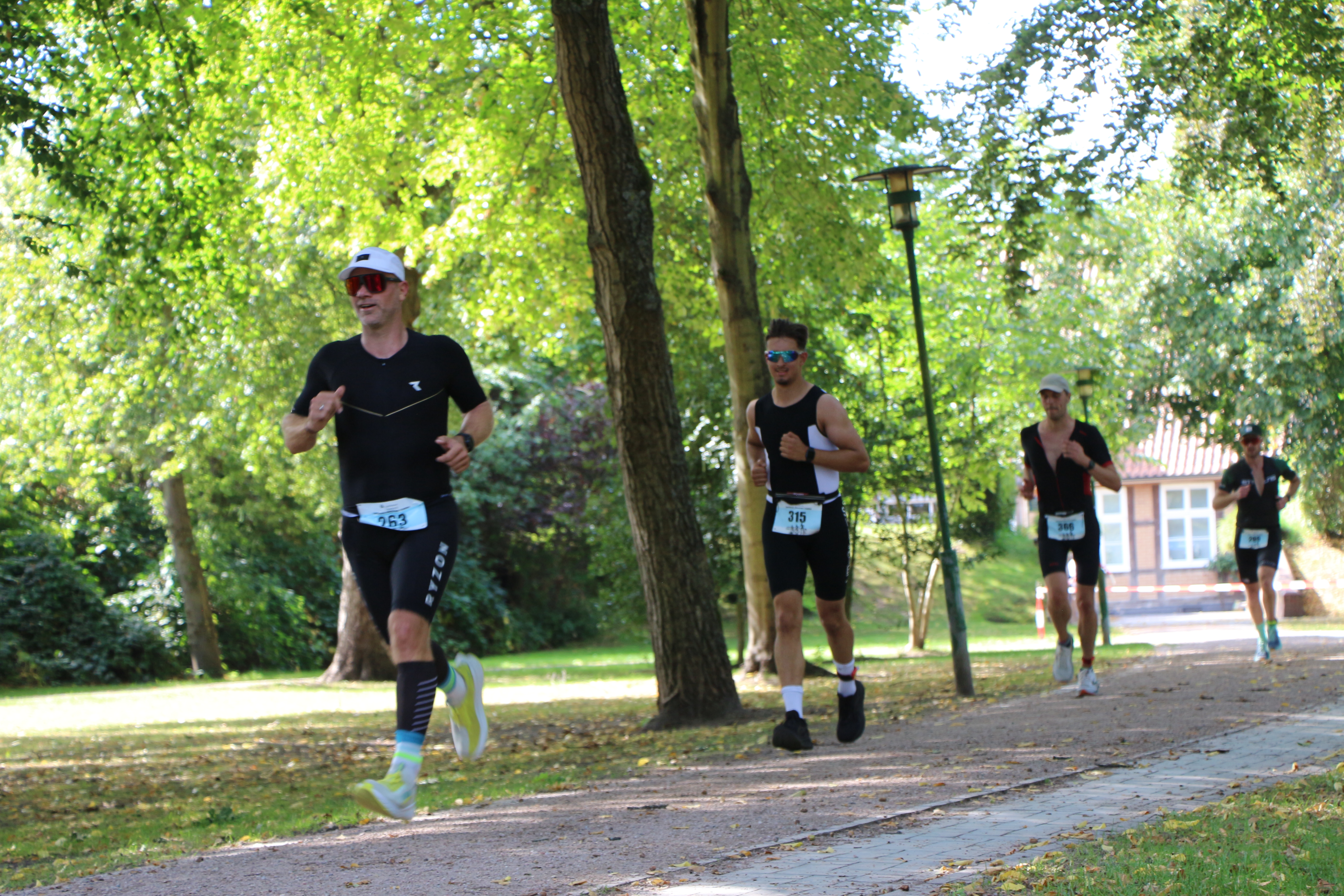 Foto 263, 315, 366, 396